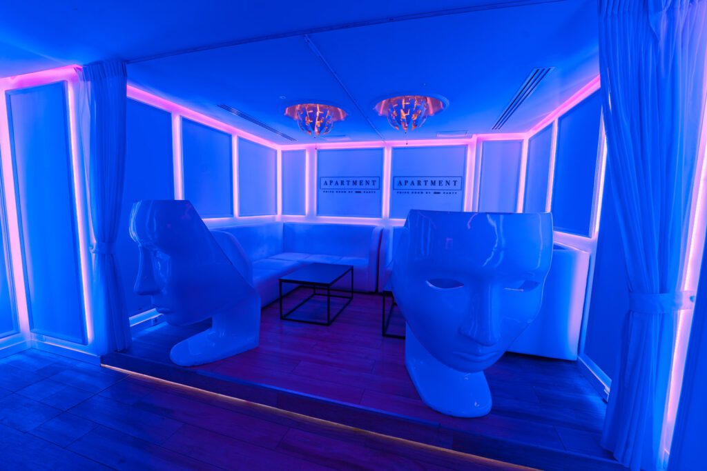 Swingers party Warszawa klub XOXO
